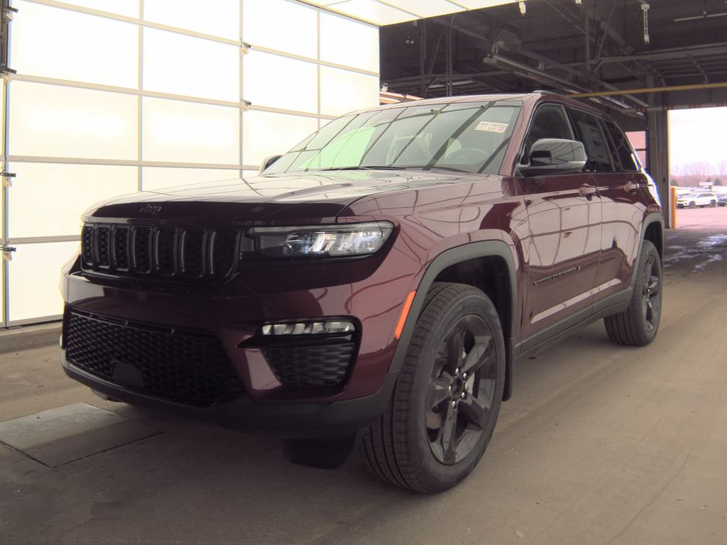 2025 Jeep Grand Cherokee Limited photo