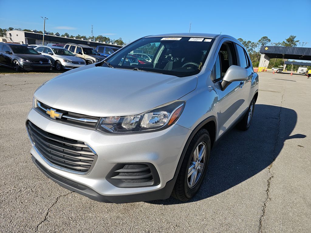 2019 Chevrolet Trax LS photo