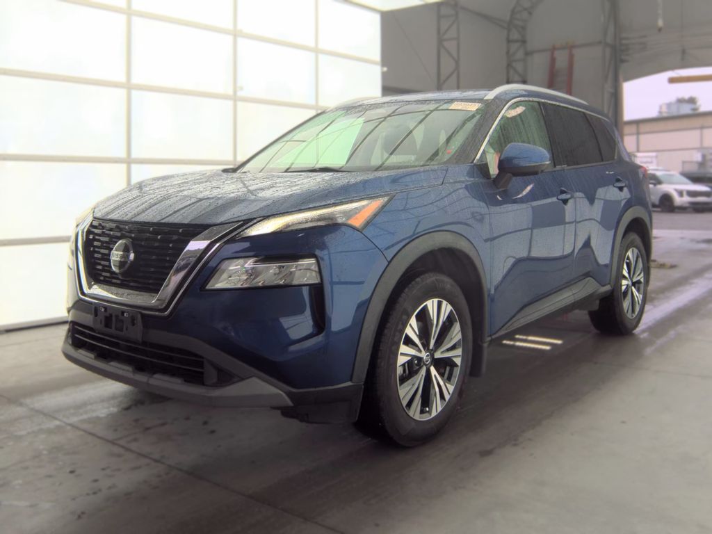2021 Nissan Rogue SV photo