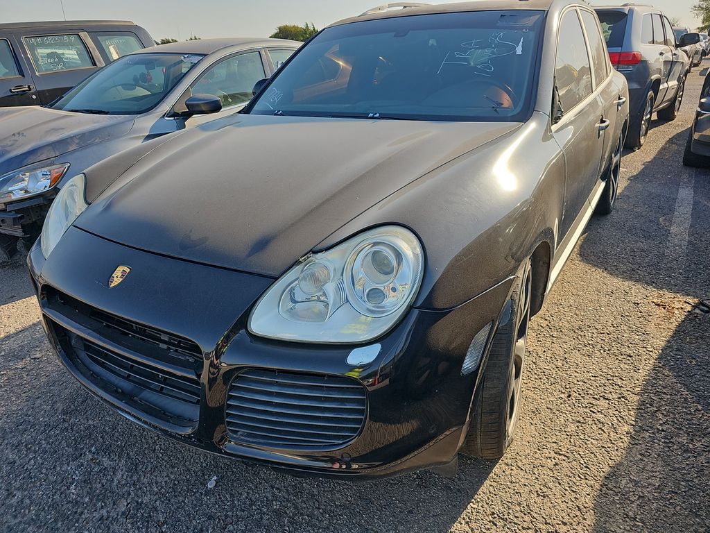 2005 Porsche Cayenne Turbo photo