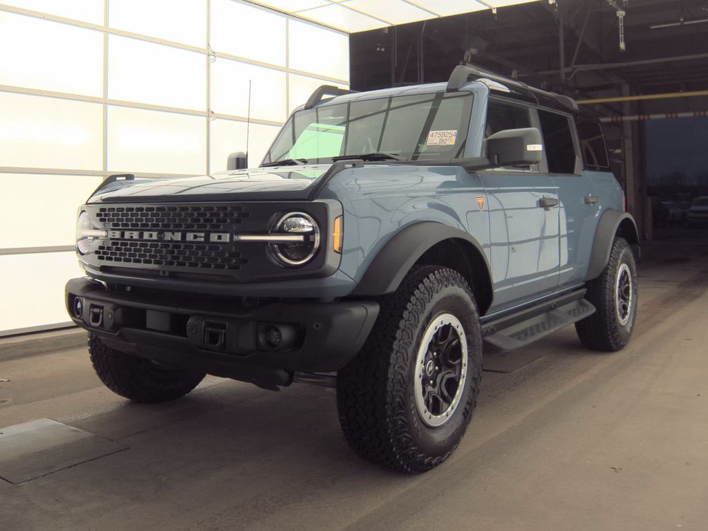 2025 Ford Bronco Badlands photo