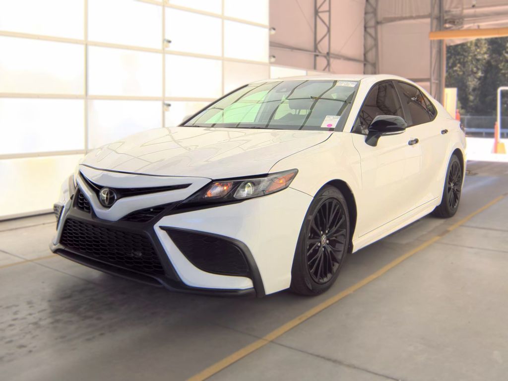 2021 Toyota Camry SE Nightsh photo