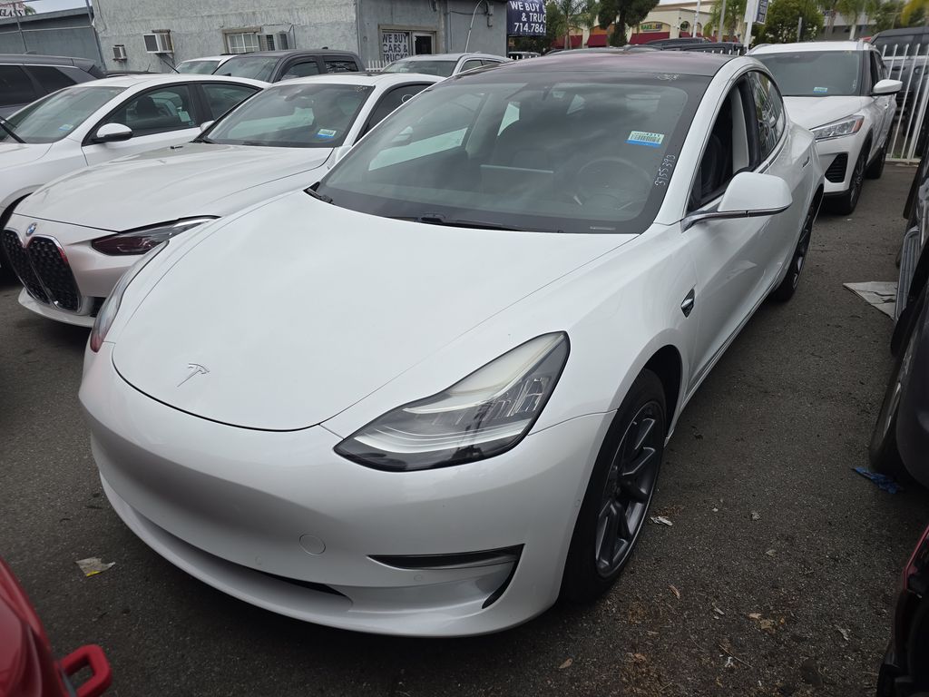 2018 Tesla Model 3 Long Range photo