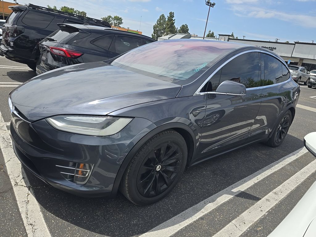 2017 Tesla Model X 75D photo