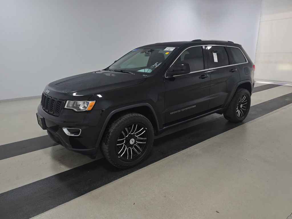 2018 Jeep Grand Cherokee Laredo E photo