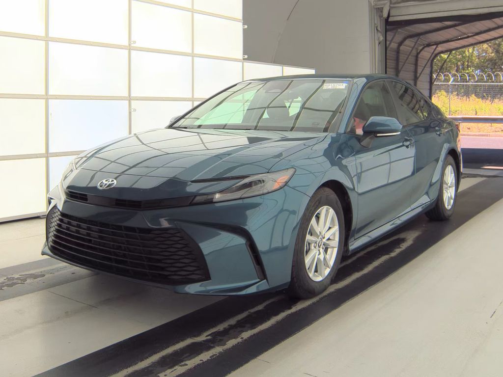2026 Toyota Camry LE photo