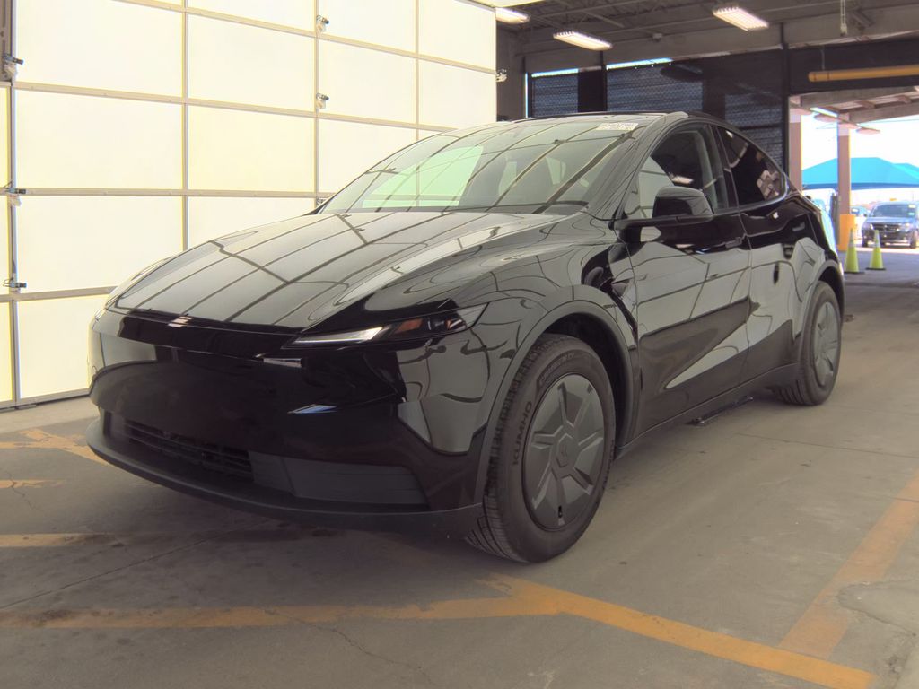 2026 Tesla Model Y Standard photo