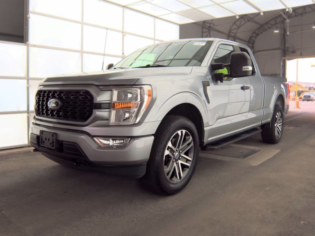2021 Ford F-150 XL photo