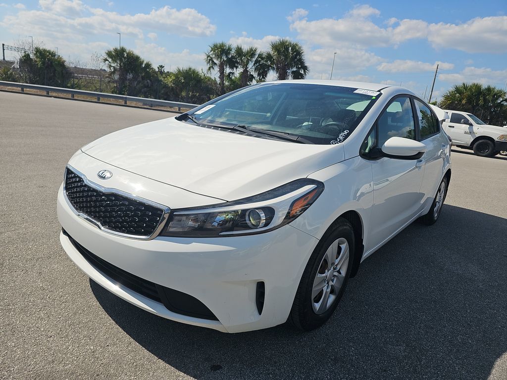 2017 Kia Forte LX photo