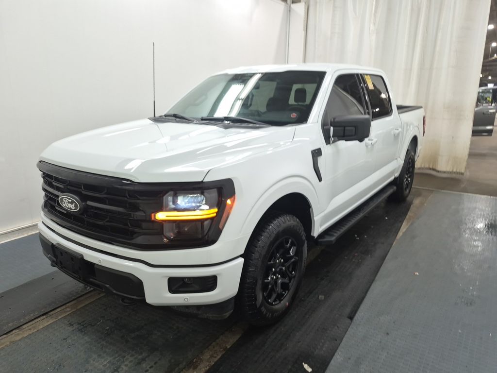 2025 Ford F-150 XLT Sport 2.7L 302A Black Appearance photo
