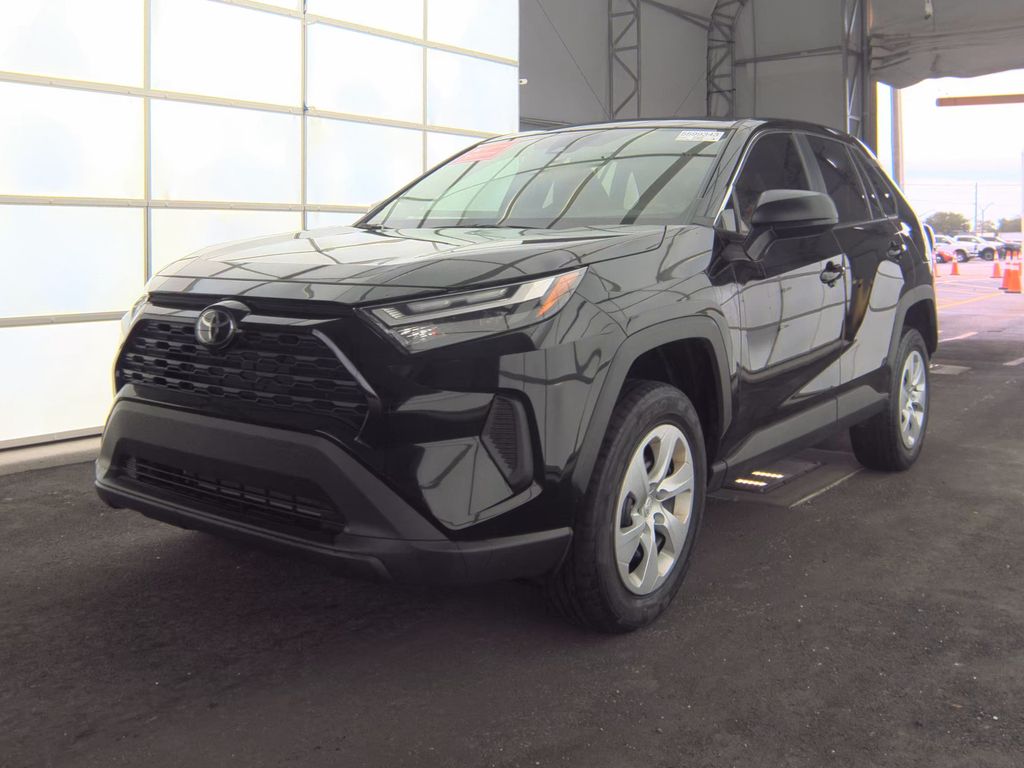 2025 Toyota RAV4 LE photo