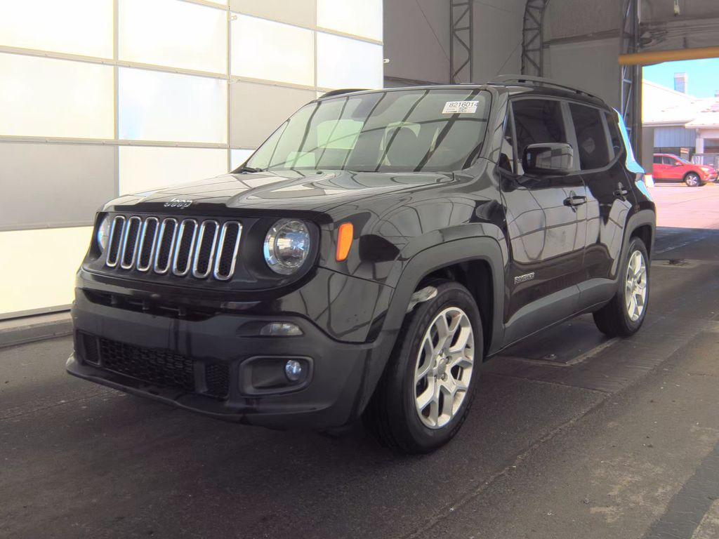 2017 Jeep Renegade Latitude photo