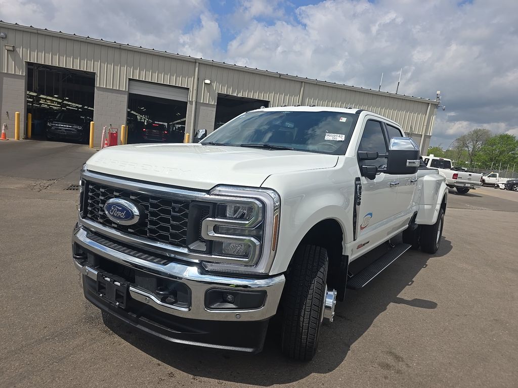 2026 Ford F-350 King Ranch photo