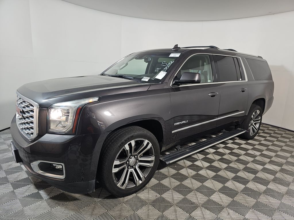 2018 GMC Yukon Denali photo