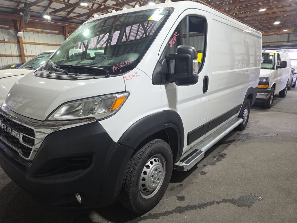 2025 Ram ProMaster 2500 Tradesman photo