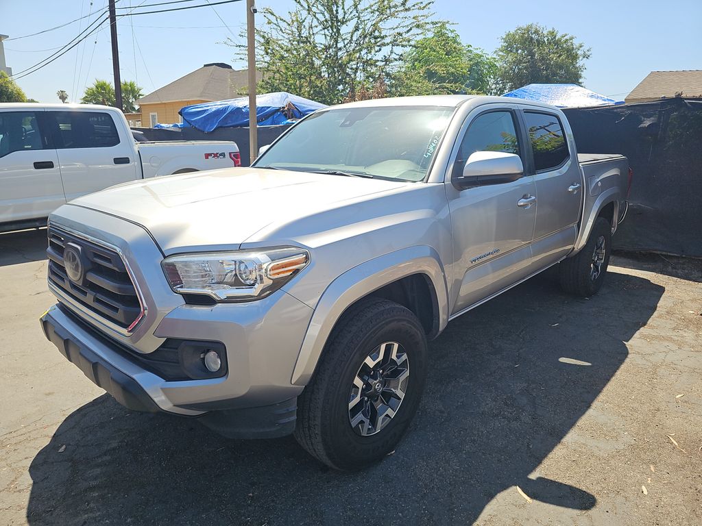 2018 Toyota Tacoma SR5 photo