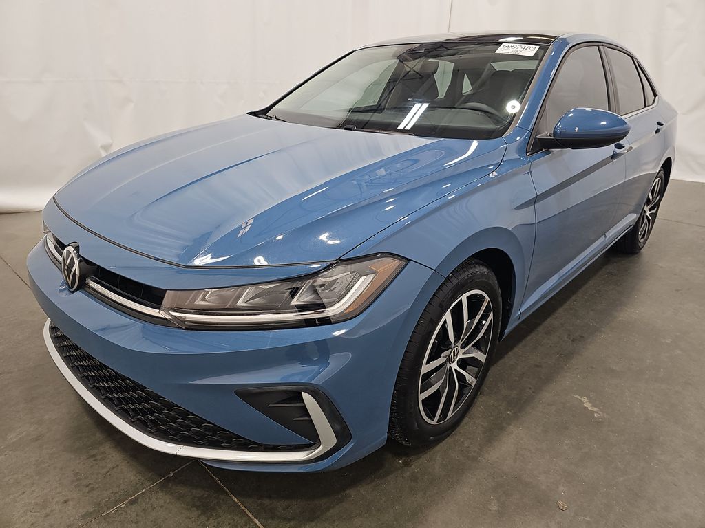 2025 Volkswagen Jetta SE photo