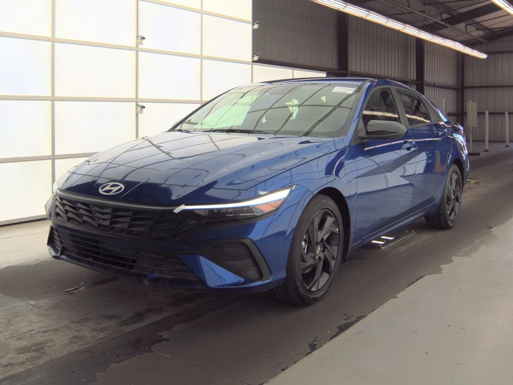 2026 Hyundai Elantra SEL Sport photo