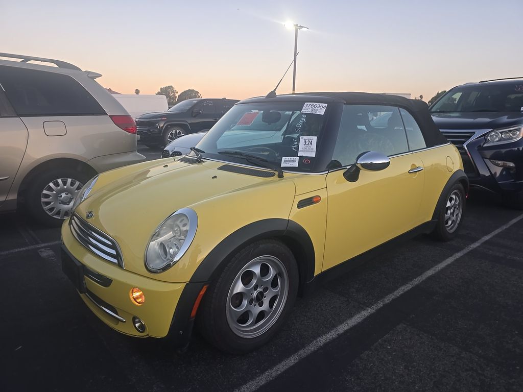 2005 MINI Cooper photo