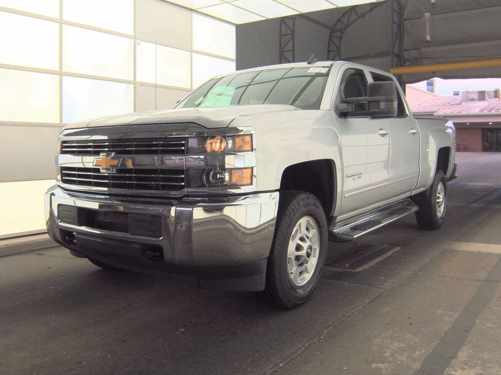 2015 Chevrolet Silverado 2500HD LT photo