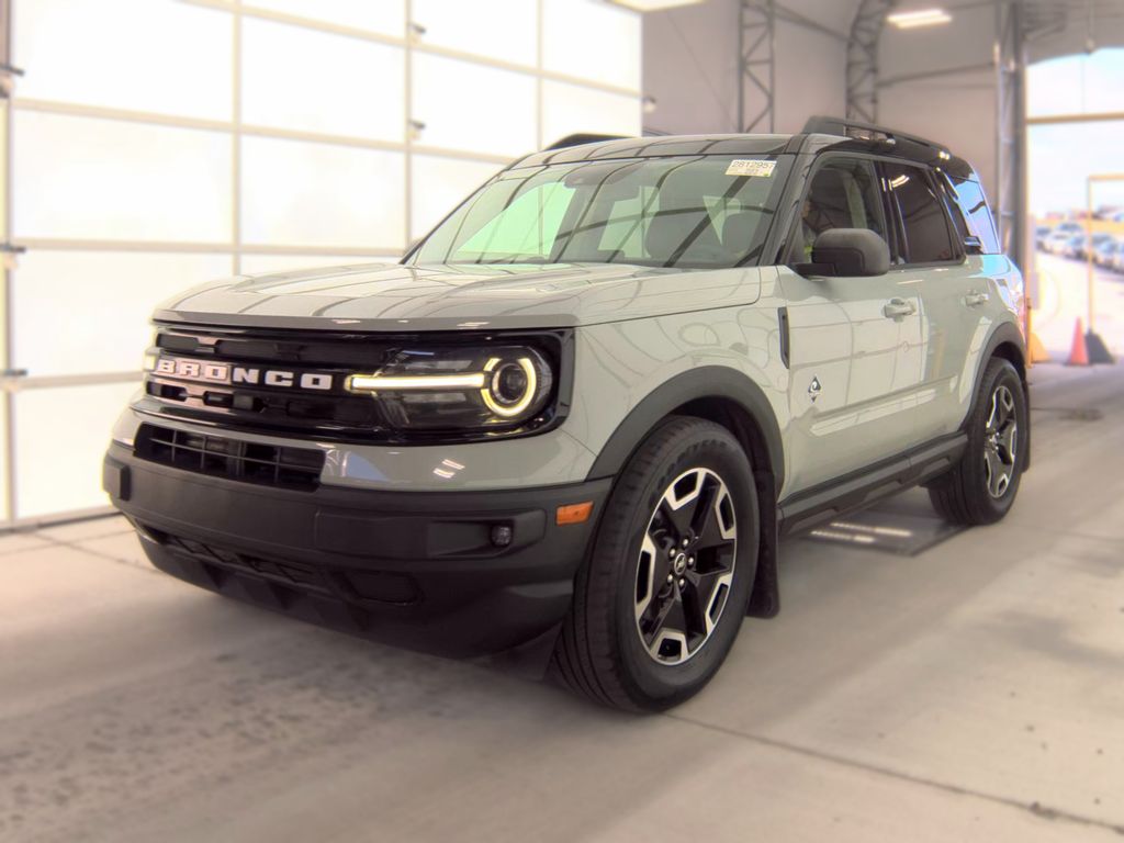 2021 Ford Bronco Sport Outer Bank photo