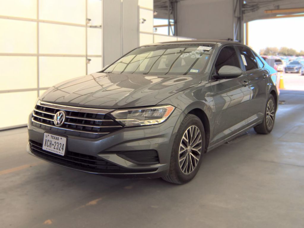 2021 Volkswagen Jetta R-Line photo