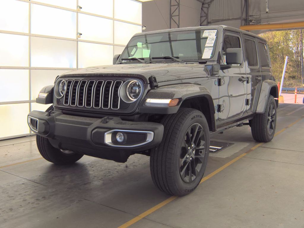 2025 Jeep Wrangler Sahara photo