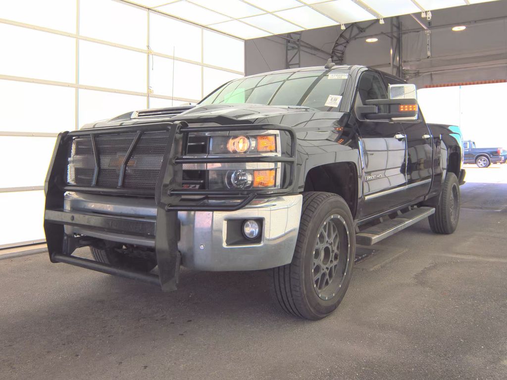 2019 Chevrolet Silverado 2500HD LTZ photo