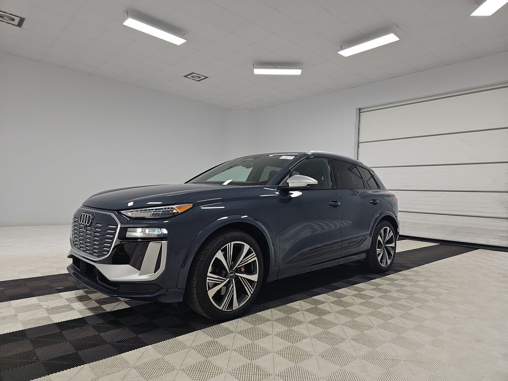 2025 Audi SQ6 E Tron Prestige photo