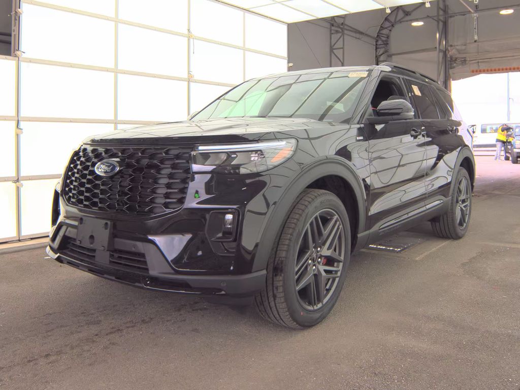 2026 Ford Explorer ST-Line photo