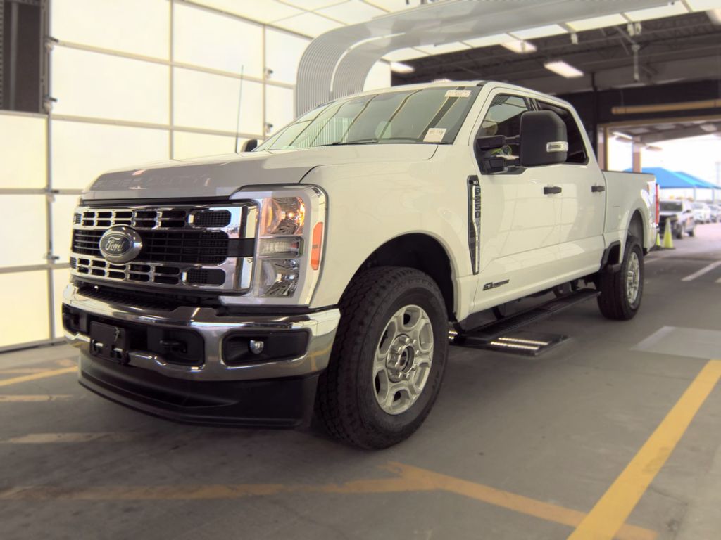 2025 Ford F-250 XLT photo