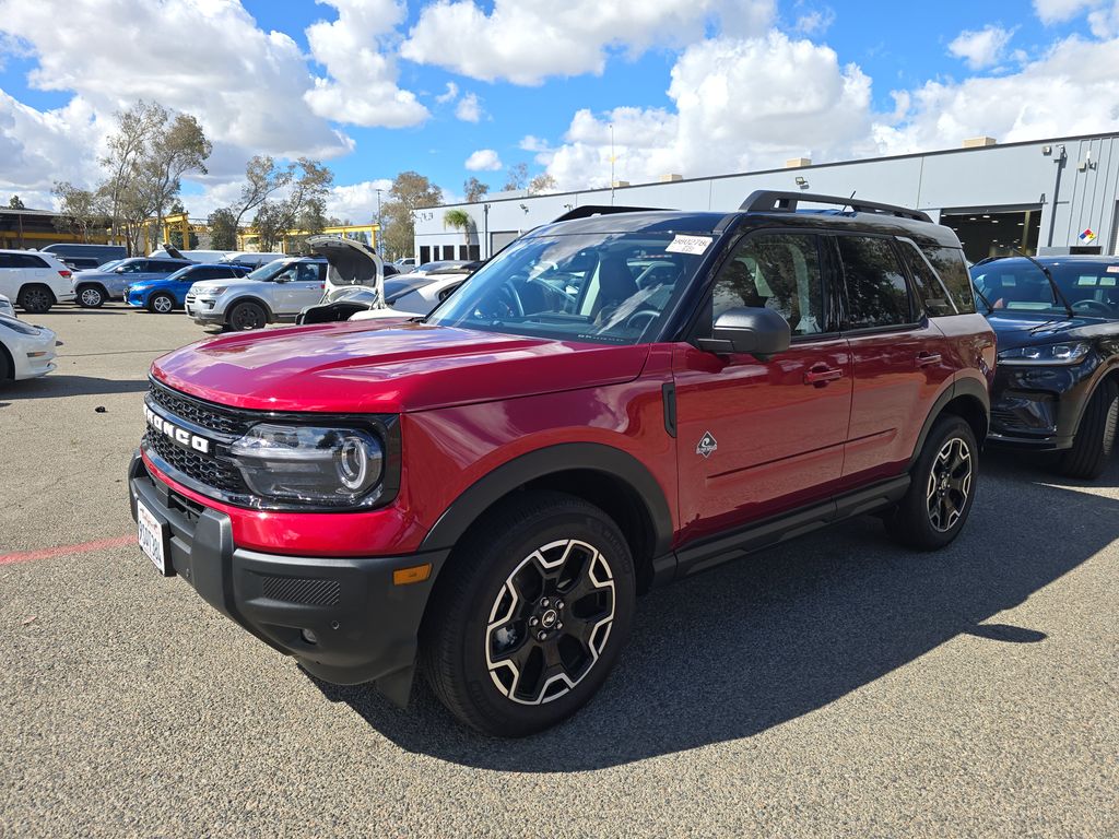 2025 Ford Bronco Sport Outer Bank photo
