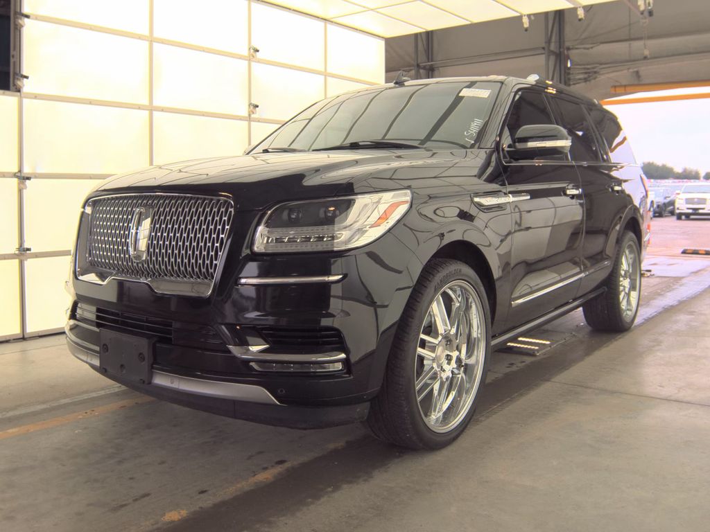 2019 Lincoln Navigator Select photo