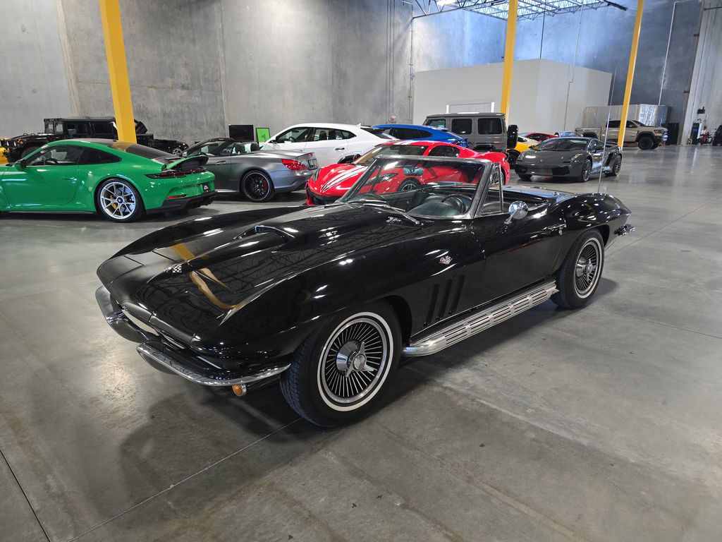 1965 Chevrolet Corvette photo
