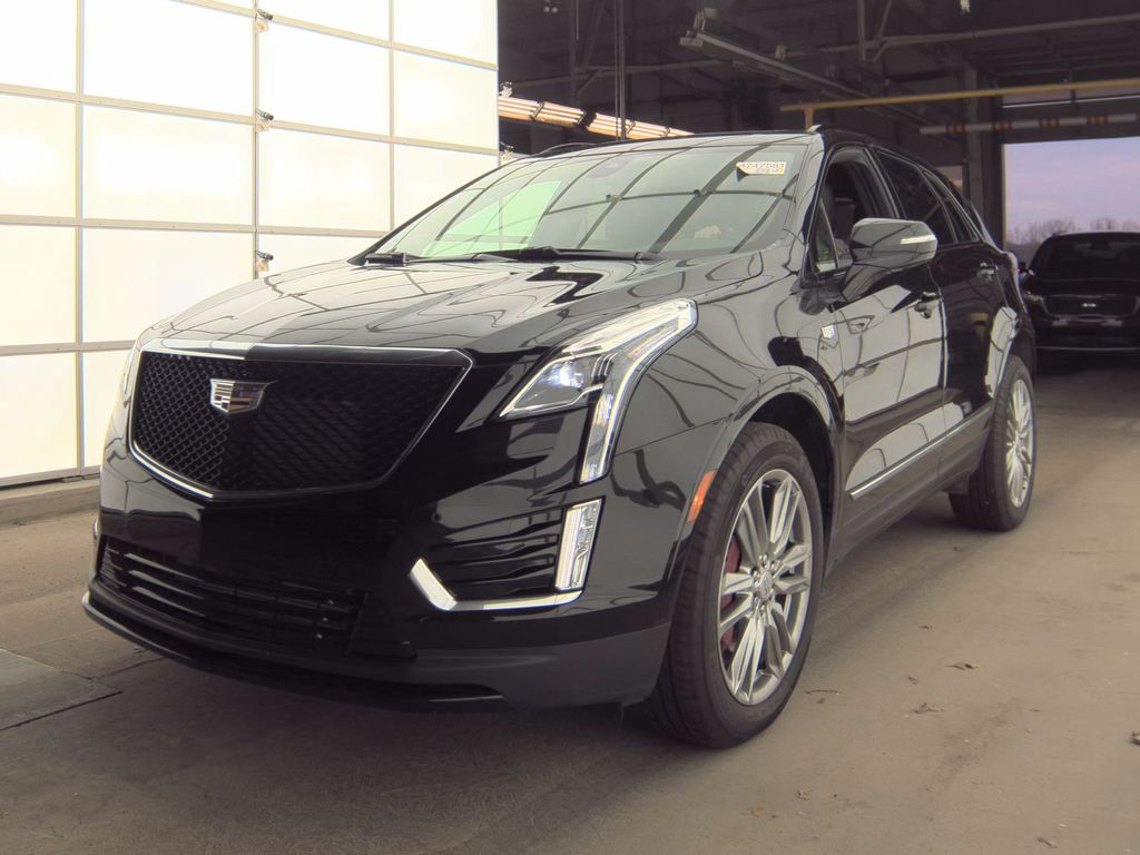 2025 Cadillac XT5 AWD Sport photo