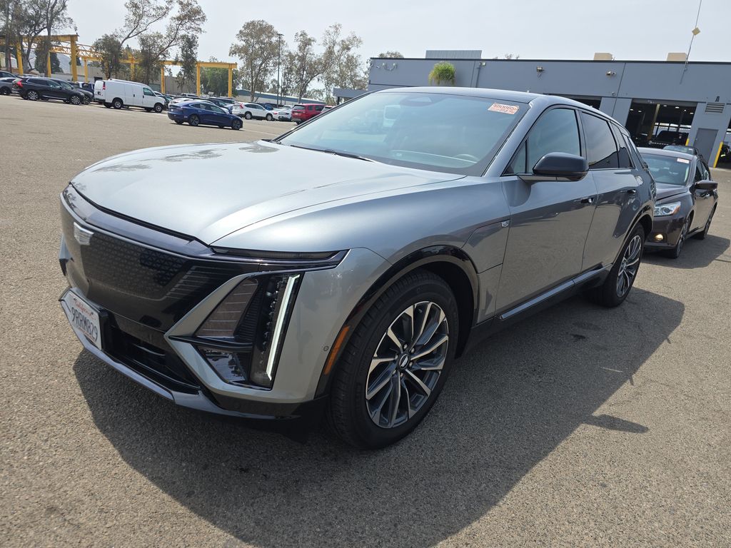 2025 Cadillac Lyriq Sport 1 photo