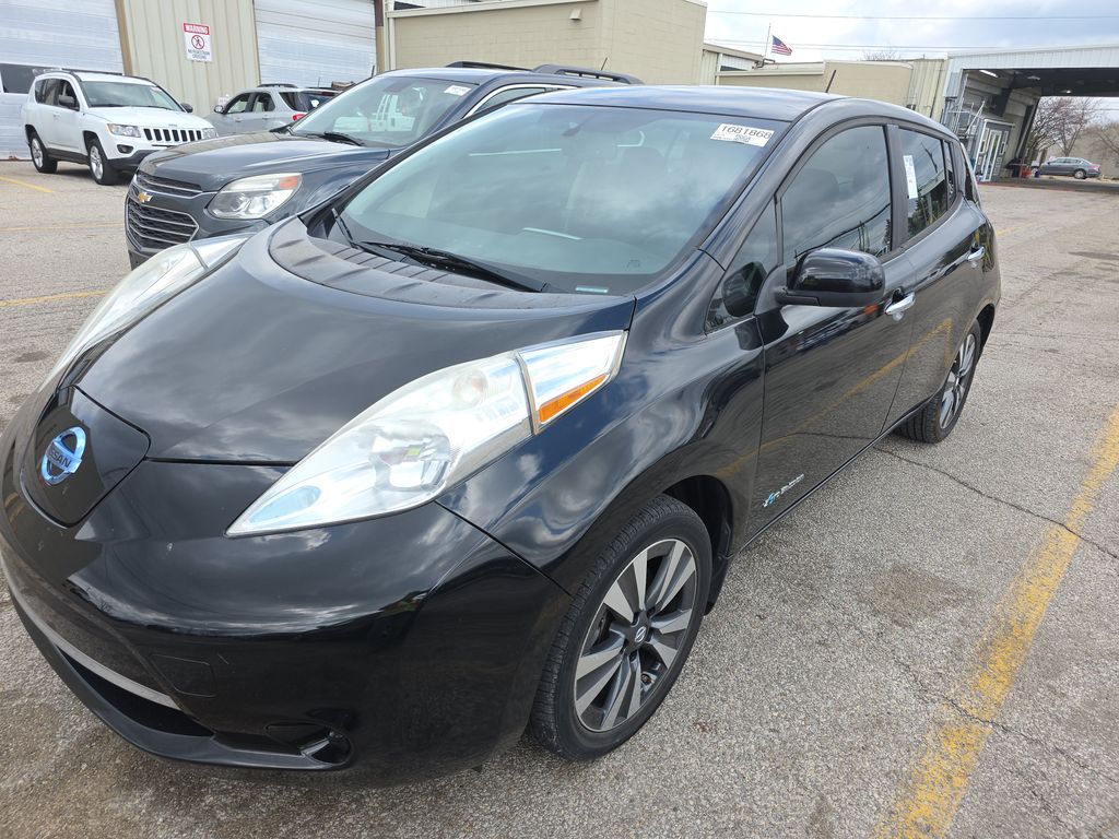 2016 Nissan Leaf SV photo