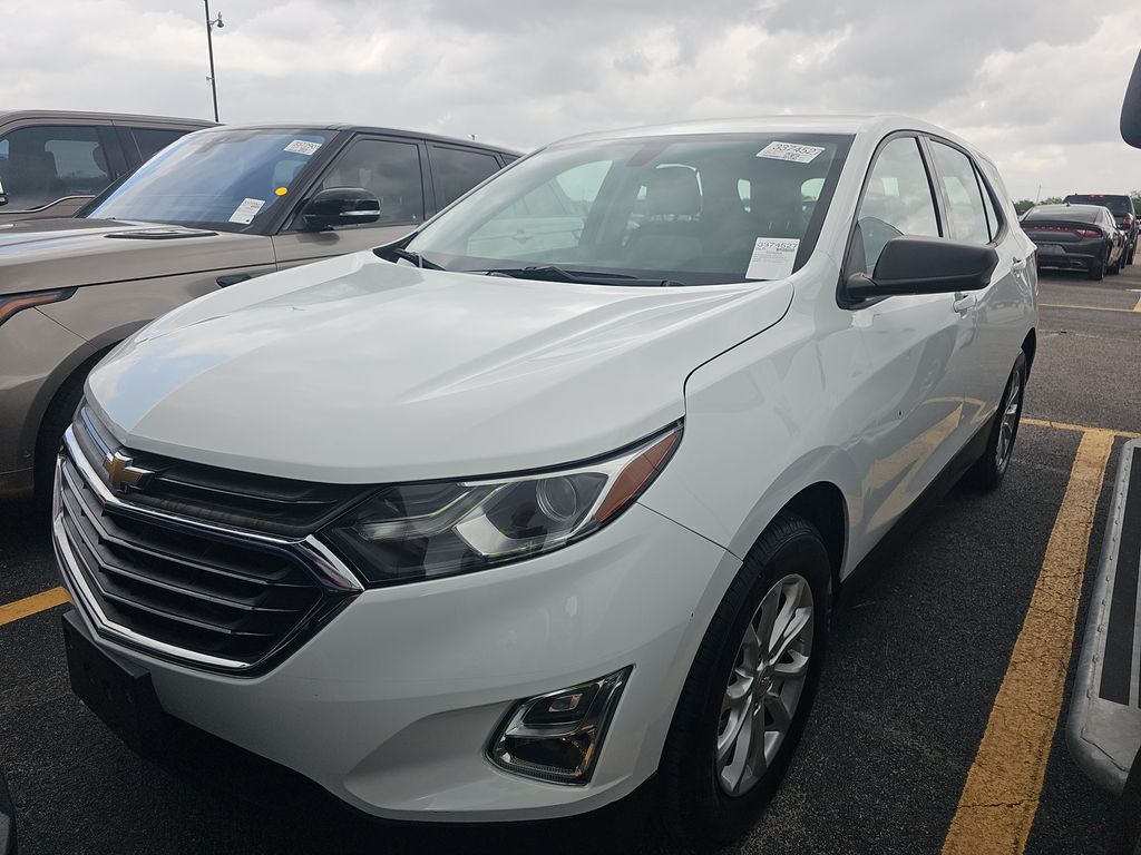 2018 Chevrolet Equinox LS photo