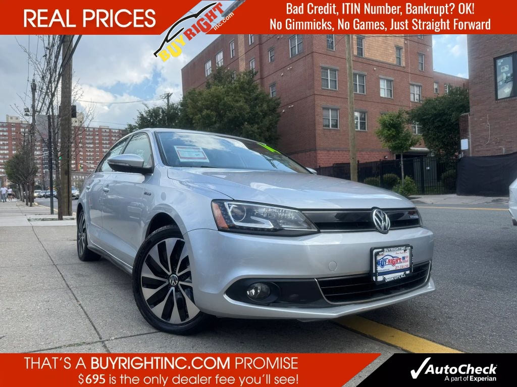 2014 Volkswagen Jetta Hybrid SEL Sedan 4D photo