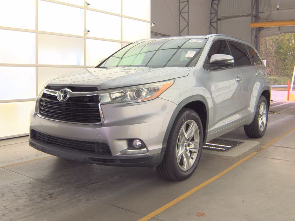 2016 Toyota Highlander Limited photo