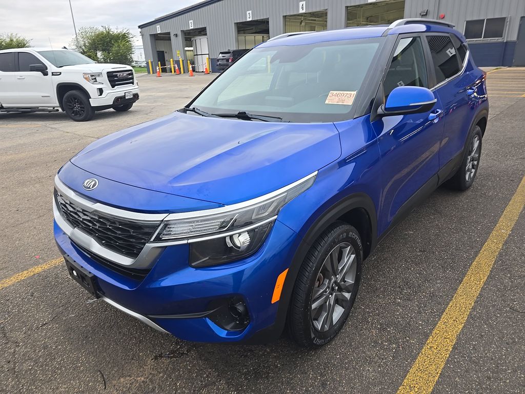 2021 Kia Seltos S photo