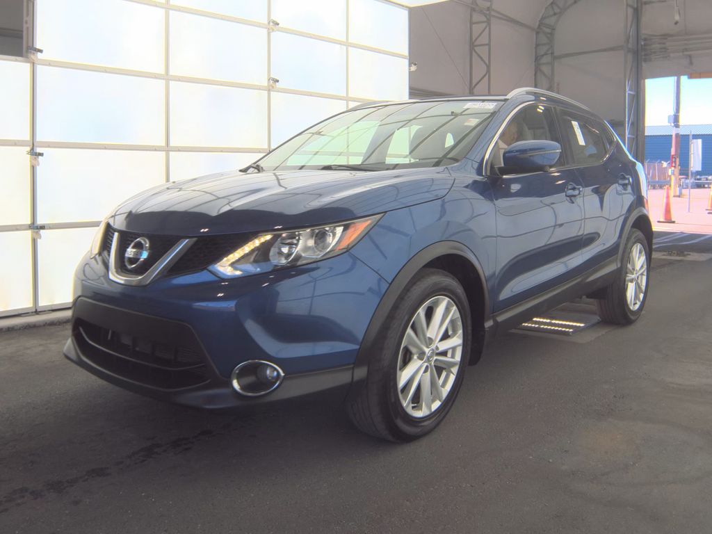 2018 Nissan Rogue SV photo