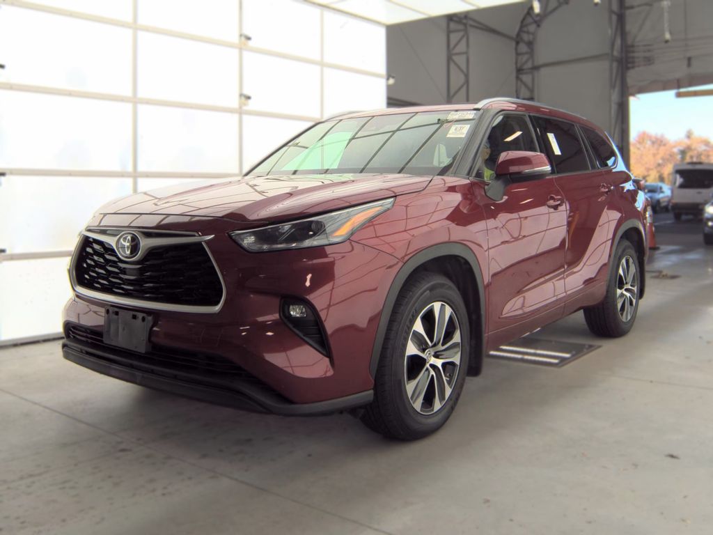 2021 Toyota Highlndr XLE photo
