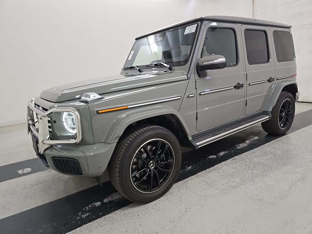 2026 Mercedes-Benz G-Class G 550 photo