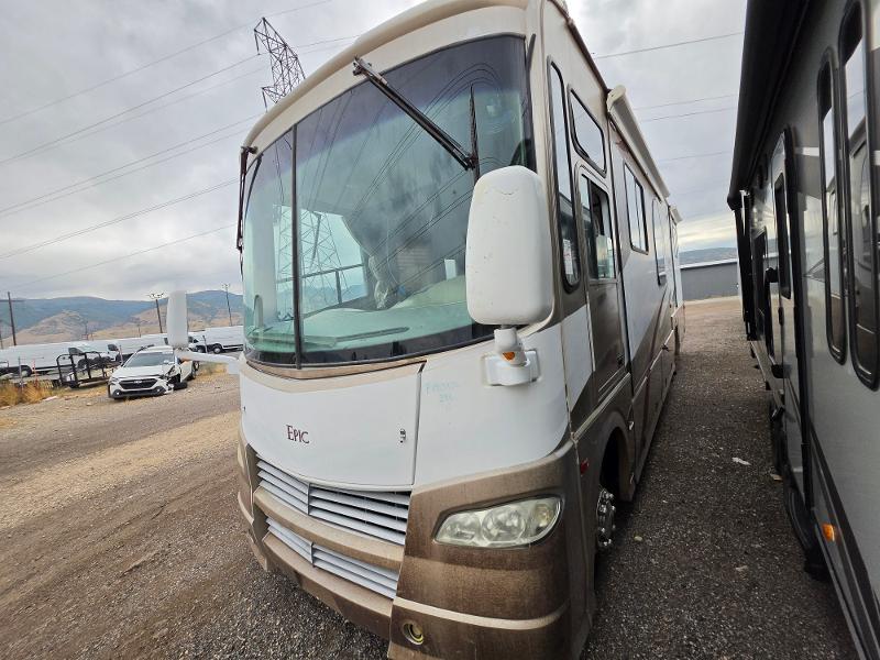 2005 Coachmen Epic 3480DS photo
