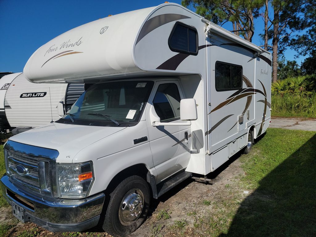 2012 Ford Winds 24C photo