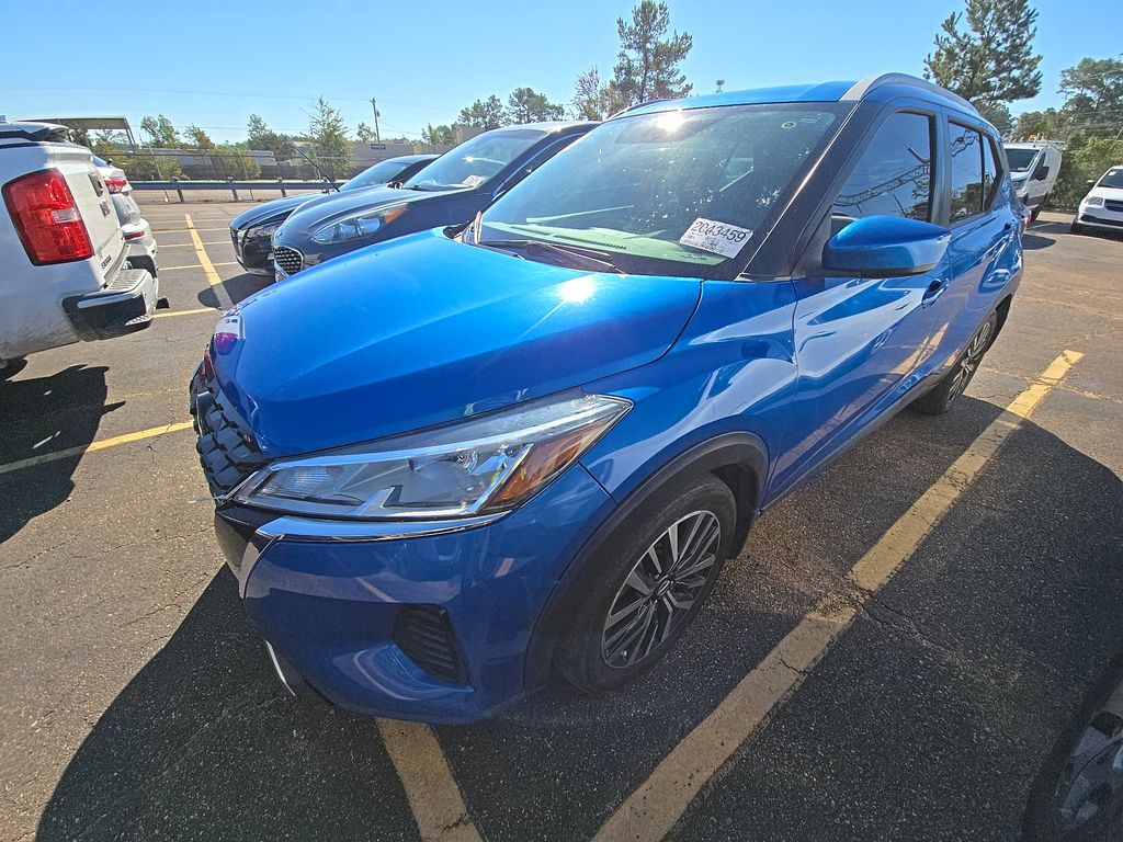 2021 Nissan Kicks SV photo