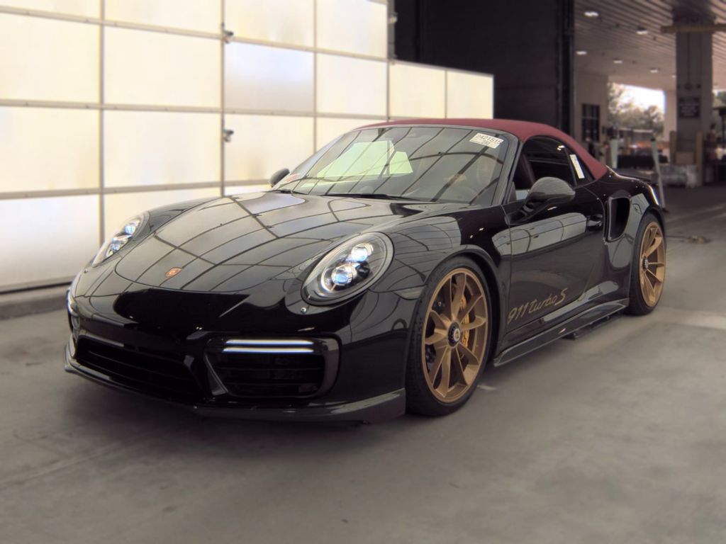 2017 Porsche 911 Turbo S photo