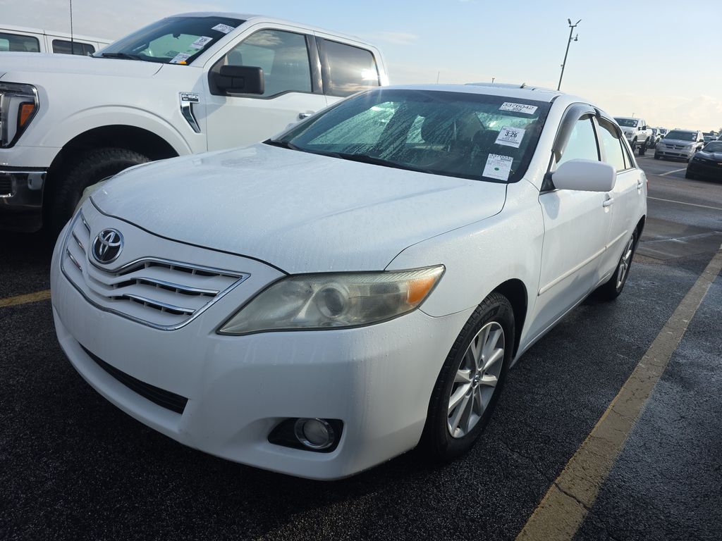 2010 Toyota Camry XLE photo