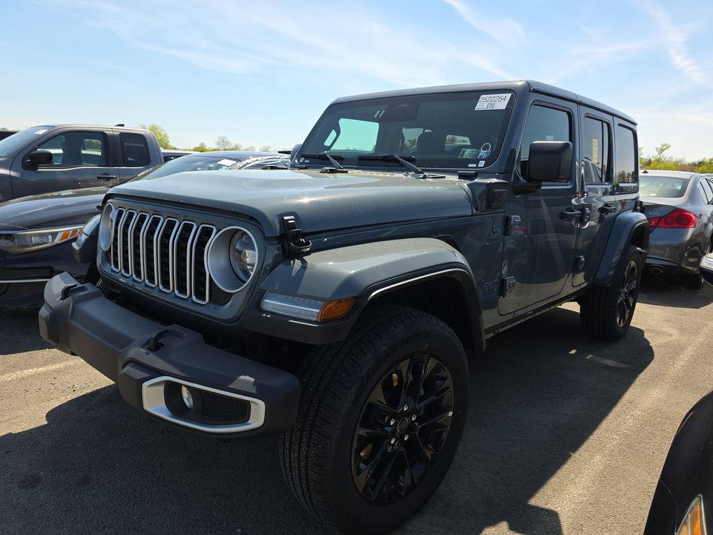 2025 Jeep Wrangler Sahara photo